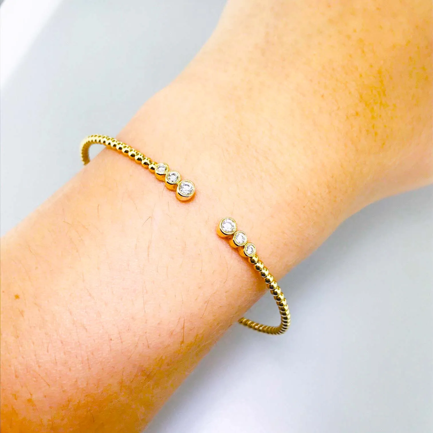 Diamond Bezel Flexible Bracelet