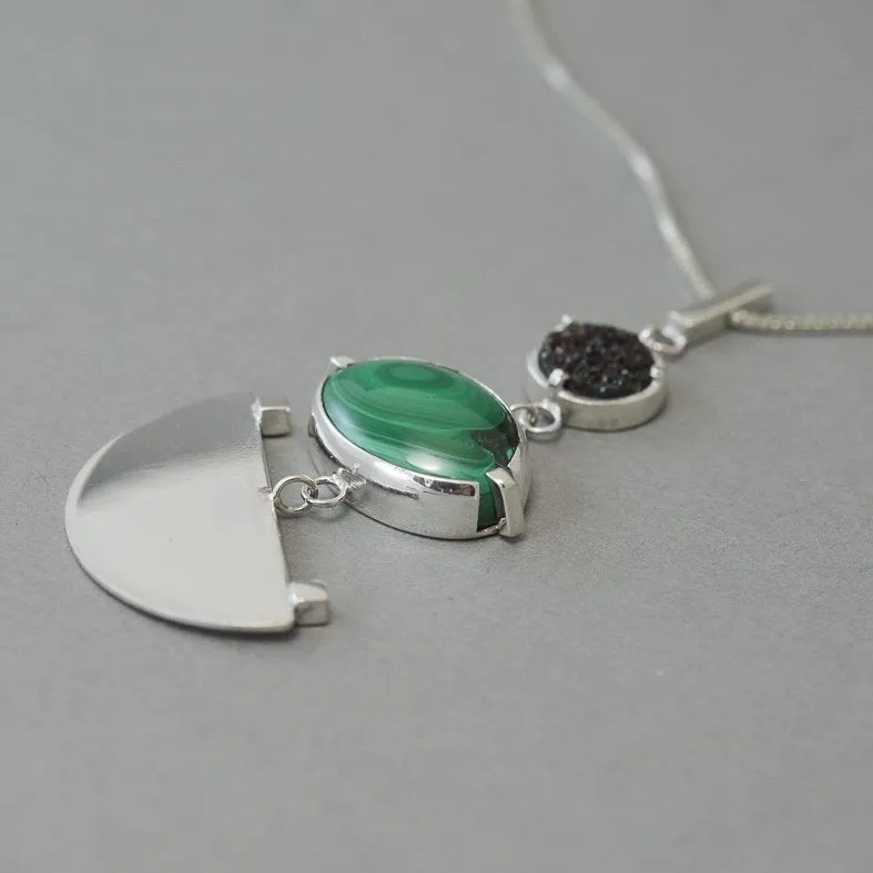 MALACHITE , DRUZY AND SILVER PENDANT NECKLACE