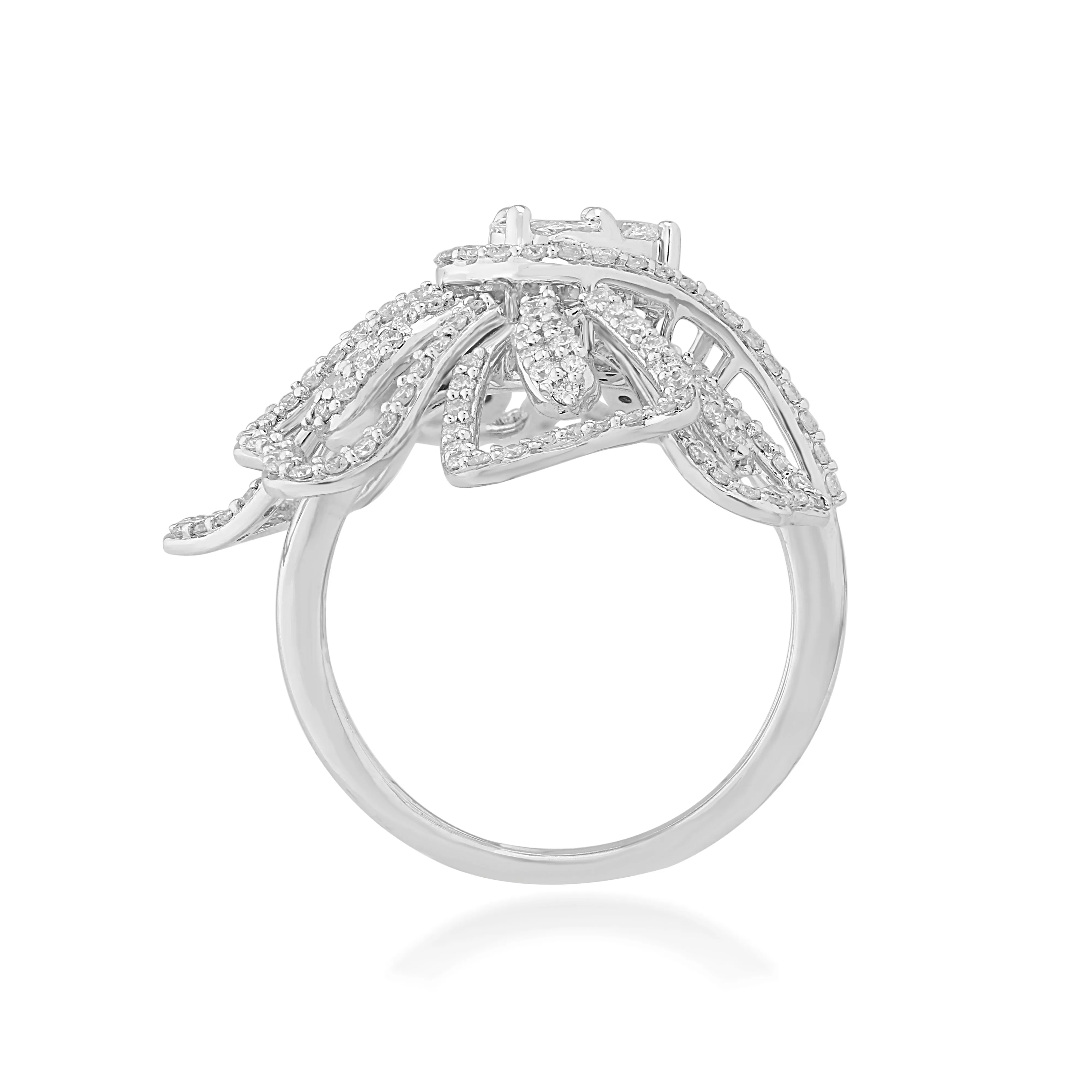 One Flying Diamond Ring