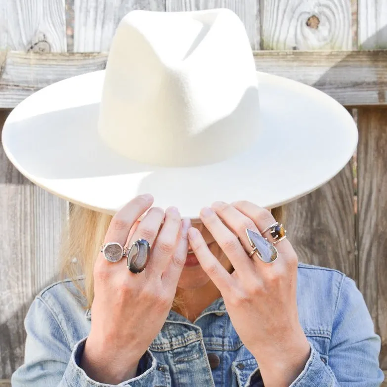 ROUND TIGER'S EYE AND SILVER RING